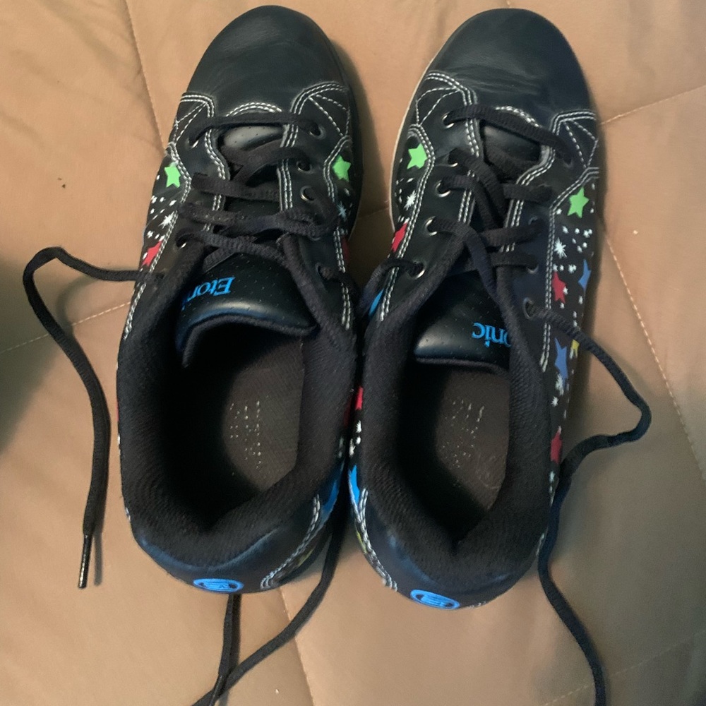 Etonic shoes
